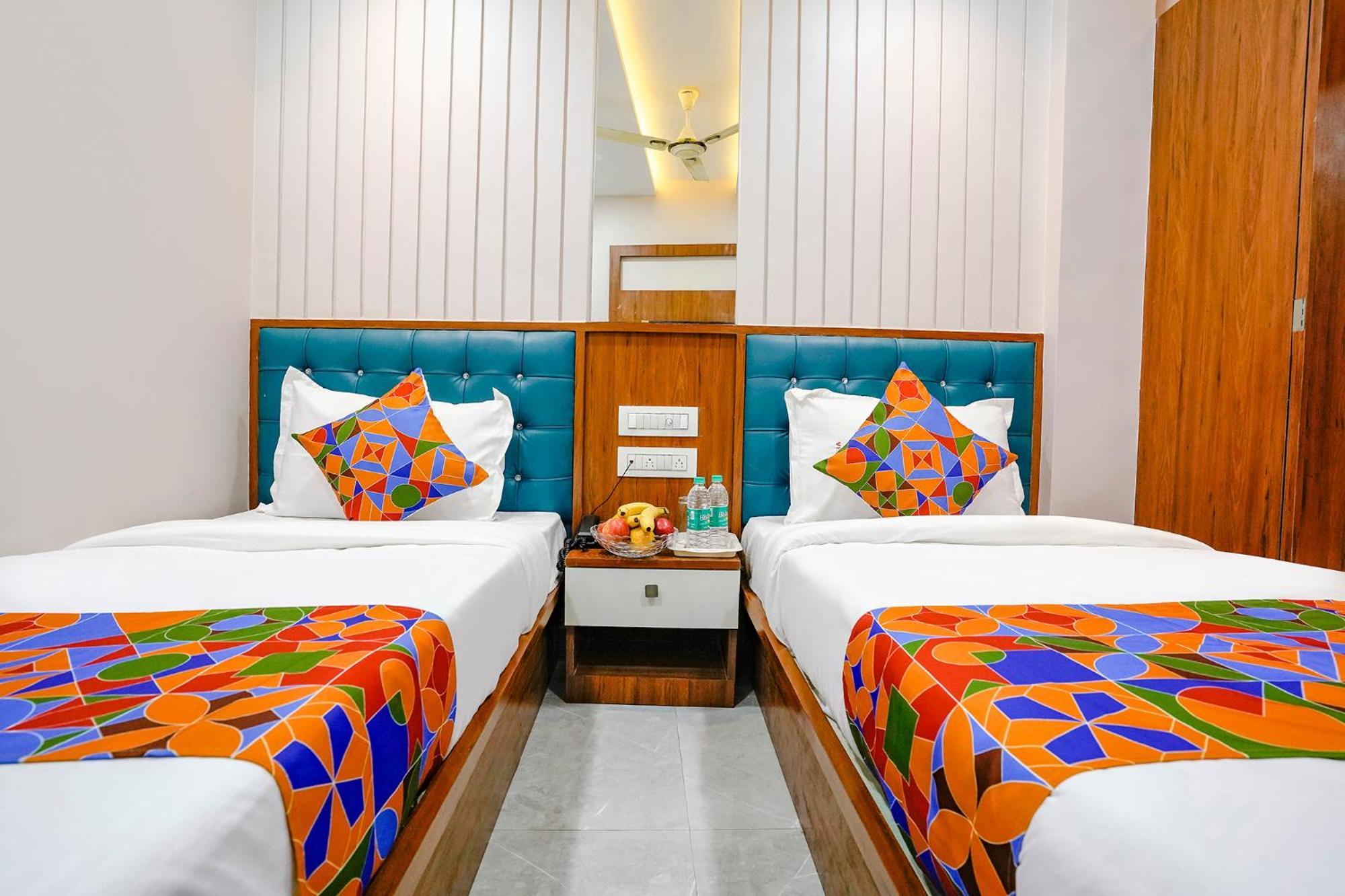 Fabexpress Affari Hotel Bombay